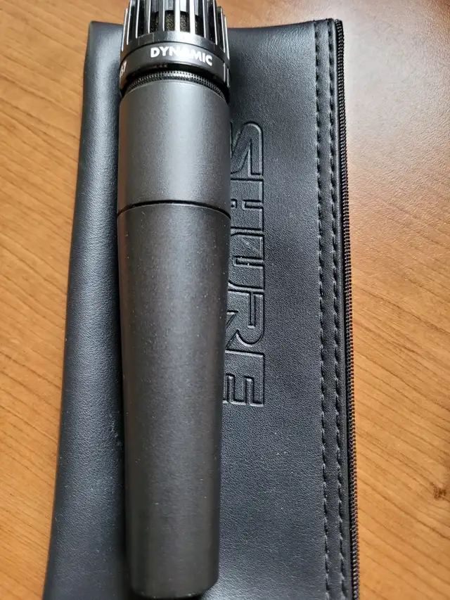 shure sm57 microphone in Pro Audio & Recording Equipment in Markham / York Region - Image 2