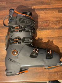Ski boot Tecnica Cochise 110 2023 brand new