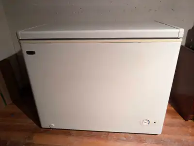 Congélateur coffre tombeau / Danby 7,2 / Chest freezer, View more