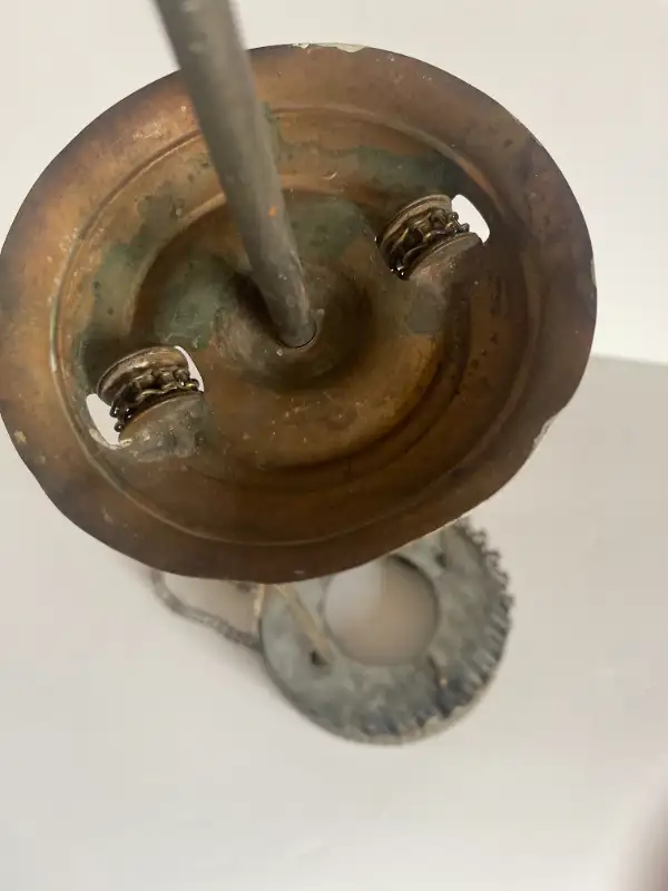 Victorian Parlour Hanging Oil Lamp, late 1800’s in Arts & Collectibles in St. Catharines - Image 10