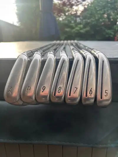 TaylorMade Sim 2 Max Iron Set, View more