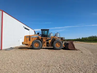 Case 1221E Wheel Loader Newer Tires Newer Bucket Hydraulic System needs Servicing