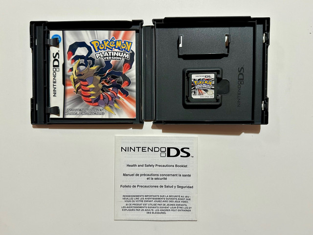 Pokémon Platinum (Nintendo DS) - CIB in Nintendo DS in Oshawa / Durham Region - Image 3