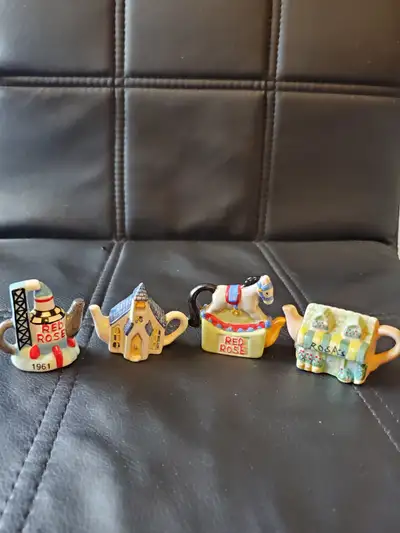Red Rose - Vintage Miniature Teapot Collection - Set of 4. Perfect condition. Collectible.