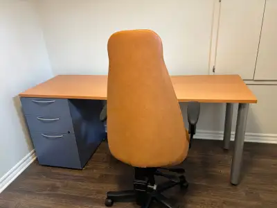 Bureau Lacasse 24x72'' avec Chaise ajustable, View more
