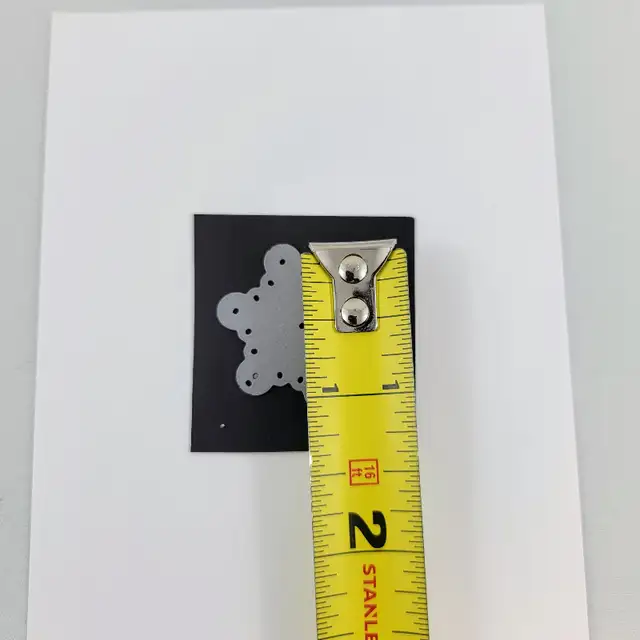 Snowflake Wafer Die Ashlynn Simon Says Stamp Paper Crafts Card M in Hobbies & Crafts in Strathcona County - Image 5