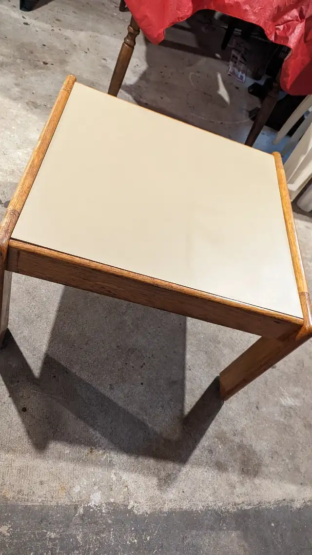 Solid Rose Wood square table in Coffee Tables in Dartmouth - Image 8