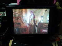 19" TV SAMSUNG HDTV - with Remote HDMI - CALLS ONLY PLEASE