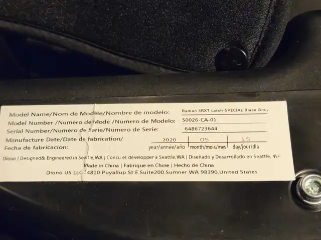 Siege d'auto d'iono radian R 3 across in Strollers, Carriers & Car Seats in City of Montréal - Image 3