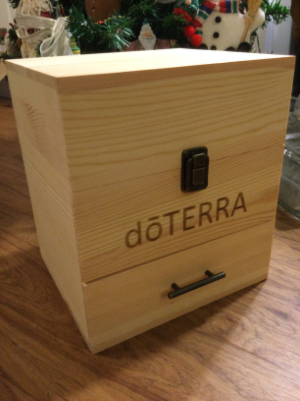 doTERRA essential oil wooden storage chest in Health & Special Needs in City of Halifax - Image 3