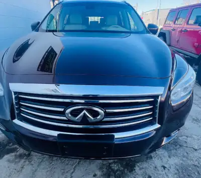 Selling 2014 Infiniti HYBRID QX60 AWD in excellent condition. With lots options Perfect vehicle for...