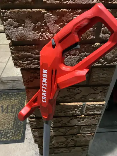 CRAFTSMAN Weedwacker V20 1.5 A Battery String Trimmer and , View more