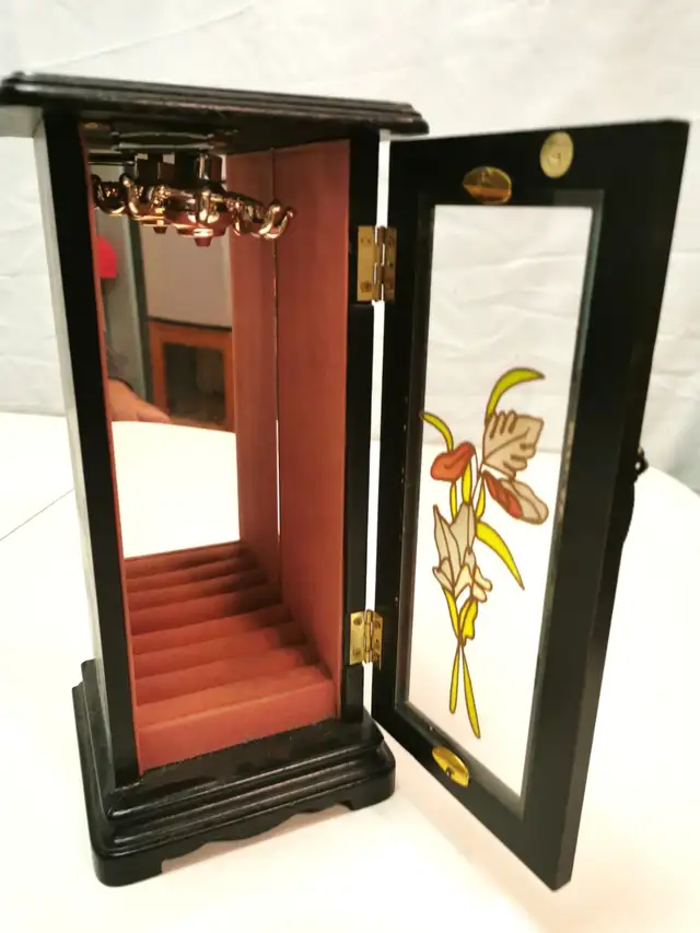 1970s Mele Black Jewelry Box Armoire Glass Door Tall Dresser in Jewellery & Watches in Markham / York Region - Image 11