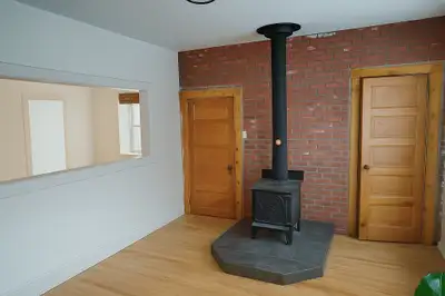 Chambre à louer – Grand 6 ½ lumineux au centre-ville
