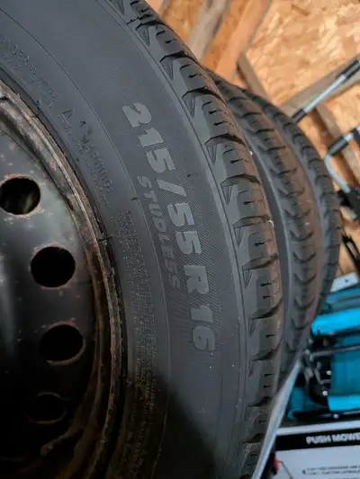 Fit Honda Civic 2015-2024 4 tires, half worn on winter rims.