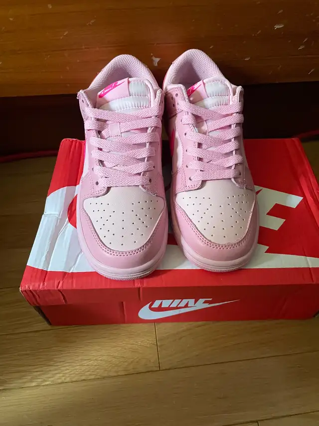 Nike Dunk Low size 6.5 brand new in Men's Shoes in City of Toronto - Image 3