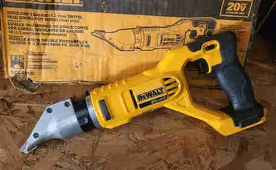 DEWALT CORDLESS SWIVEL HEAD 18ga SHEARS, View more