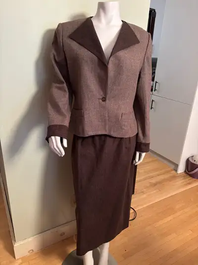 Vintage Woman’s Wool Skirt Suit-Raffinati , View more