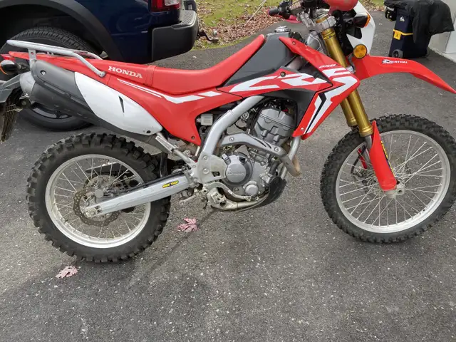 2017 Honda crf 250l in Dirt Bikes & Motocross in Ottawa - Image 3