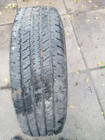 For sale ,one p235/70r17 tire all season, in great condition 35.00, 226=627=8722, texting only.
