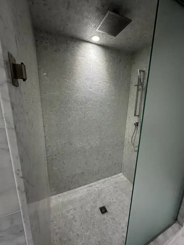 tile setter/tile installer GTA64037117592065120