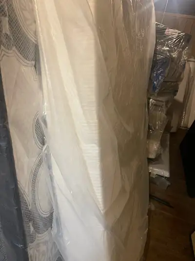 Brand New KING Memory Foams $499 Platform $99, View more