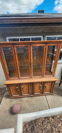 China cabinet 