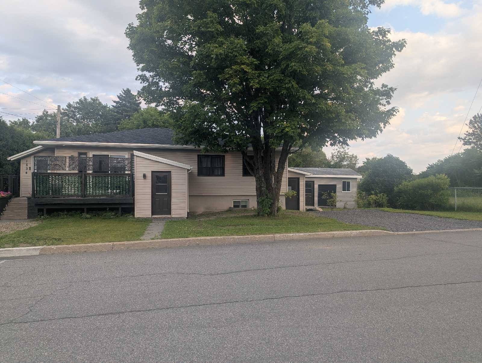 1834 Rue Alfred-Cloutier — photo 1
