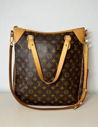 Louis Vuitton Odeon GM bag (pre owned)