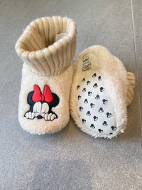 Zara toddler girl winter indoor shoes  Disney Minnie