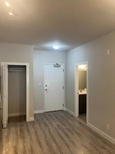 302-1659 Trans Can Hwy E. - For rent - $2000 per month