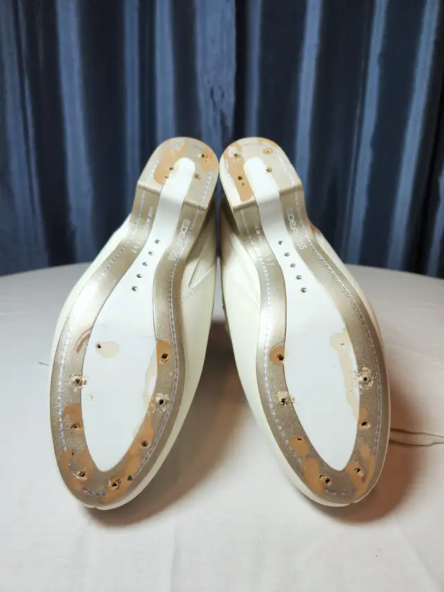 Edea Ice Fly ice skating boots - Size 255C - Excellent Condition in Skates & Blades in City of Toronto - Image 8