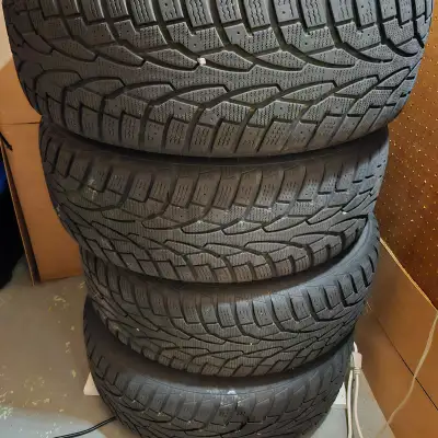 Good used condition on rims Came off 2023 Pathfinder 5x114.3mm bolt pattern. Text if interested 705...