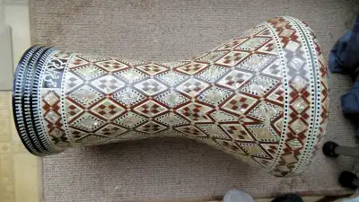 Gawharet El Fan 17 inch Doumbek, View more