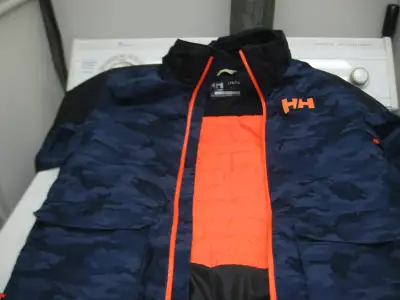 Helly Hansen LIKE NEW Jacket.... BEAUTY, View more