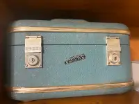 Vintage makeup train box