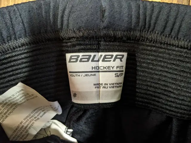 Bauer Girls Hockey 'Youth' Mesh Jill Shorts in Hockey in Peterborough - Image 4