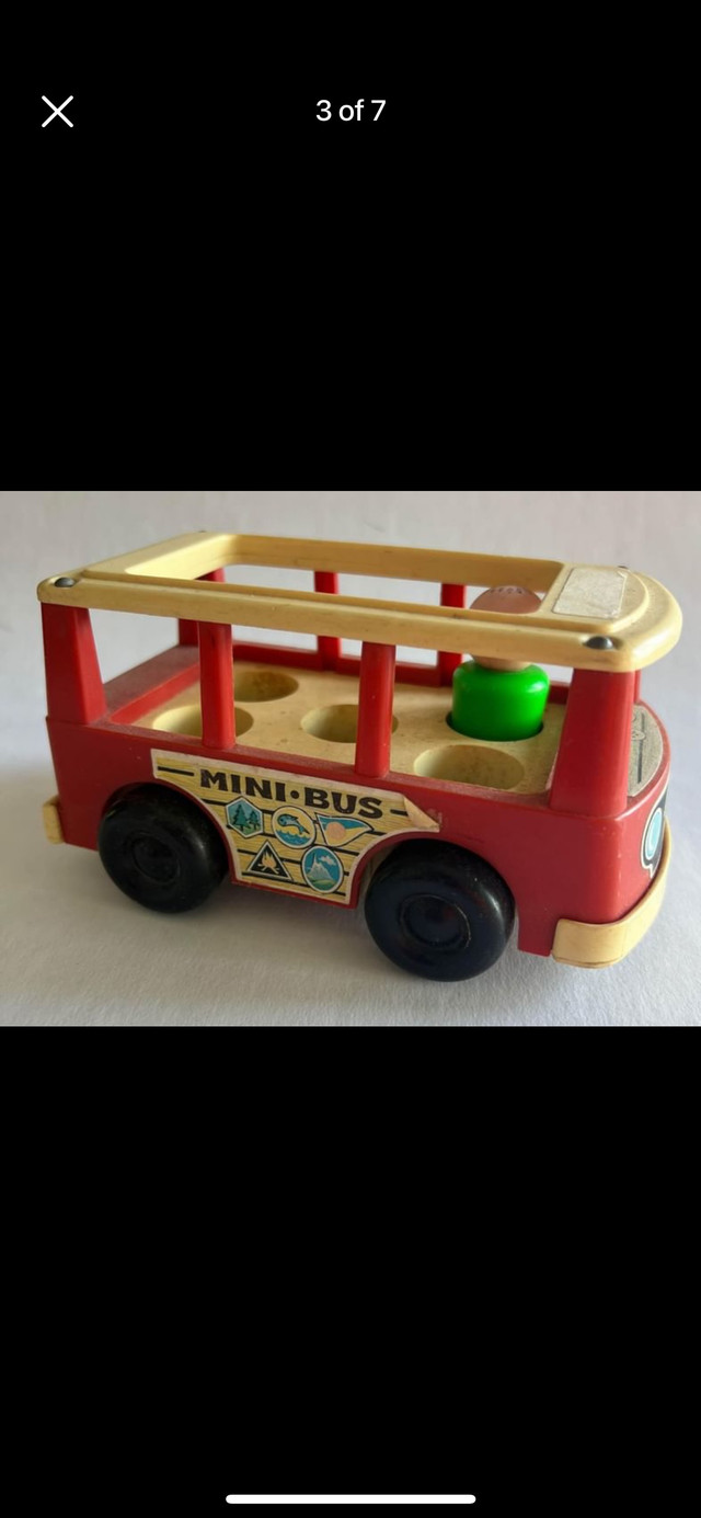 1969 Vintage Fisher Price Mini Bus Little People Toys in Arts & Collectibles in Kingston - Image 3