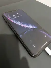 iPhone XR - 64gb Mint Condition