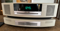  Bose Wave Music System & Bose Wave Multi-CD Changer