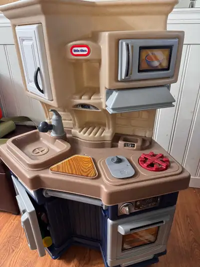little tikes kitchen for kids $30, View more