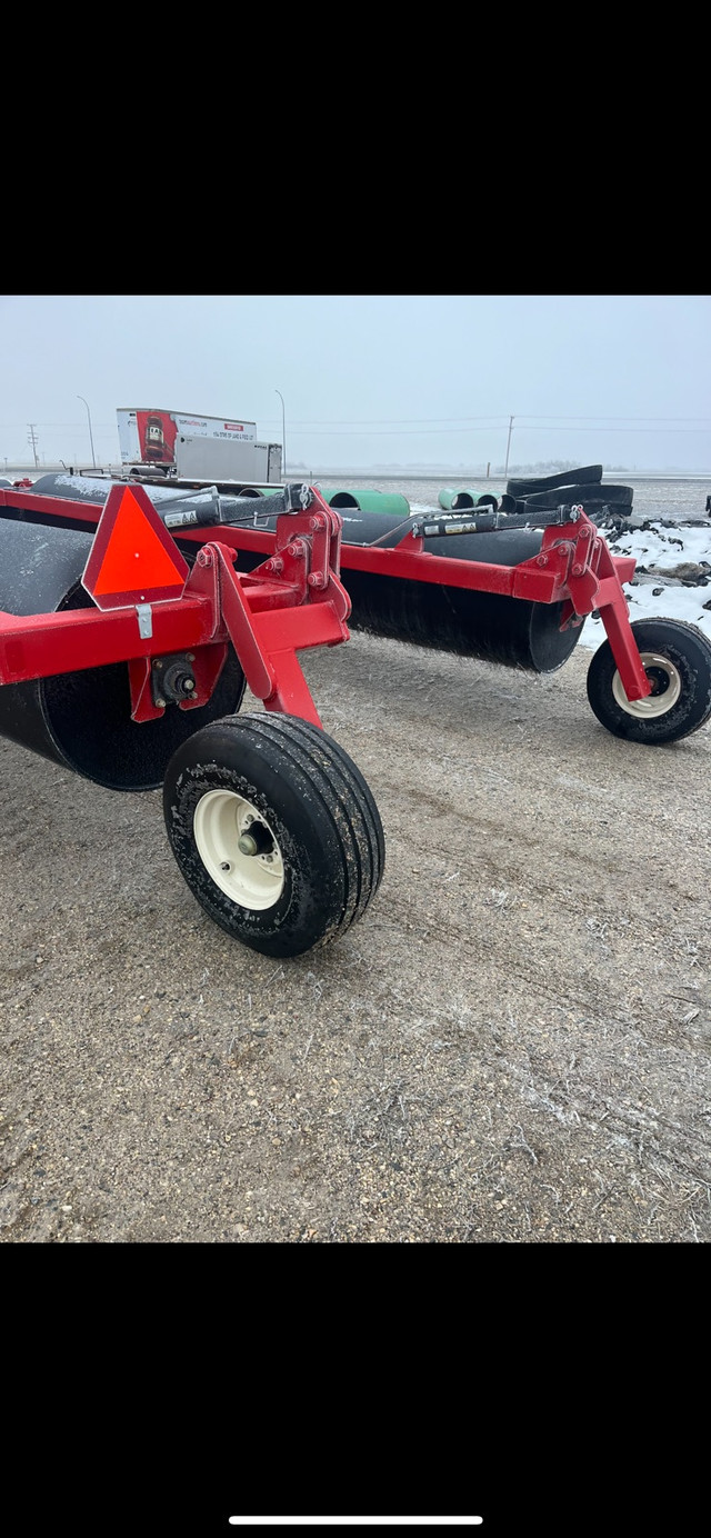 Land Rollers  in Farming Equipment in Nipawin