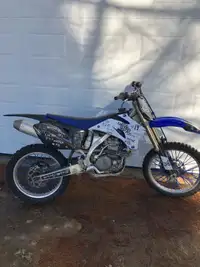  450 Yamaha  Dirtbike 
