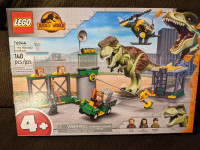 New Lego Jurassic Park 76944 Free Delivery T-Rex Dinosaur Break