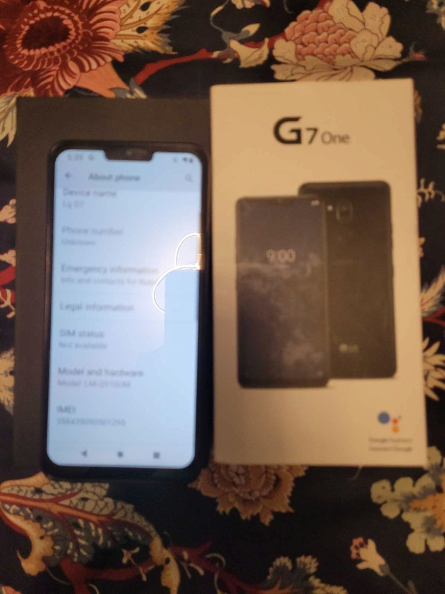LG G7 one unblock cellular dans Téléphones cellulaires  à Laval/Rive Nord - Image 4