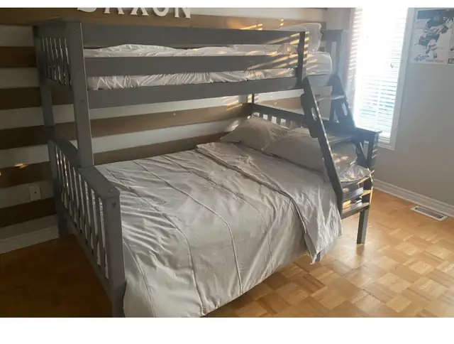 bunkbeds in Beds & Mattresses in Markham / York Region - Image 3