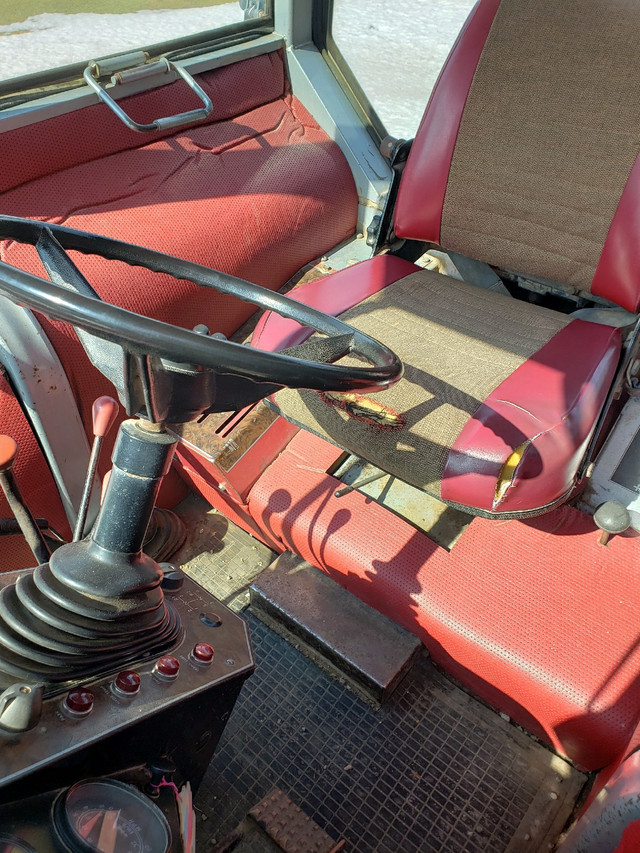 White 285 loader tractor Farming Equipment Barrie Kijiji