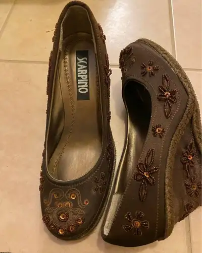 Women’s Shoes, View more