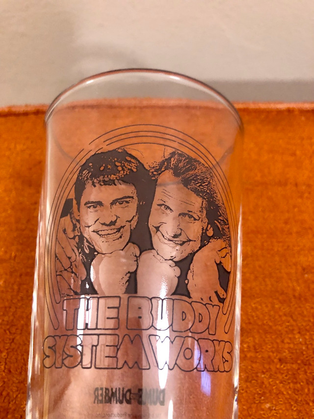 Vintage Dumb and Dumber Pint Glass-The Buddy System Works in Arts & Collectibles in City of Toronto - Image 2