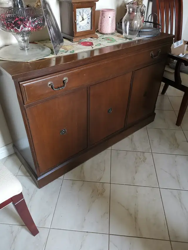 Vintage wood buffet with glass hutch (not shown) in Hutches & Display Cabinets in Timmins - Image 2